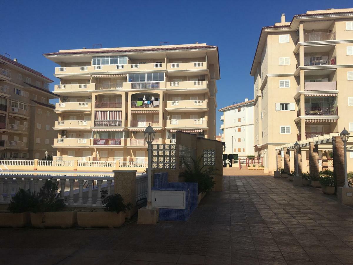 Sea View Apartament La Mata  Exteriér fotografie